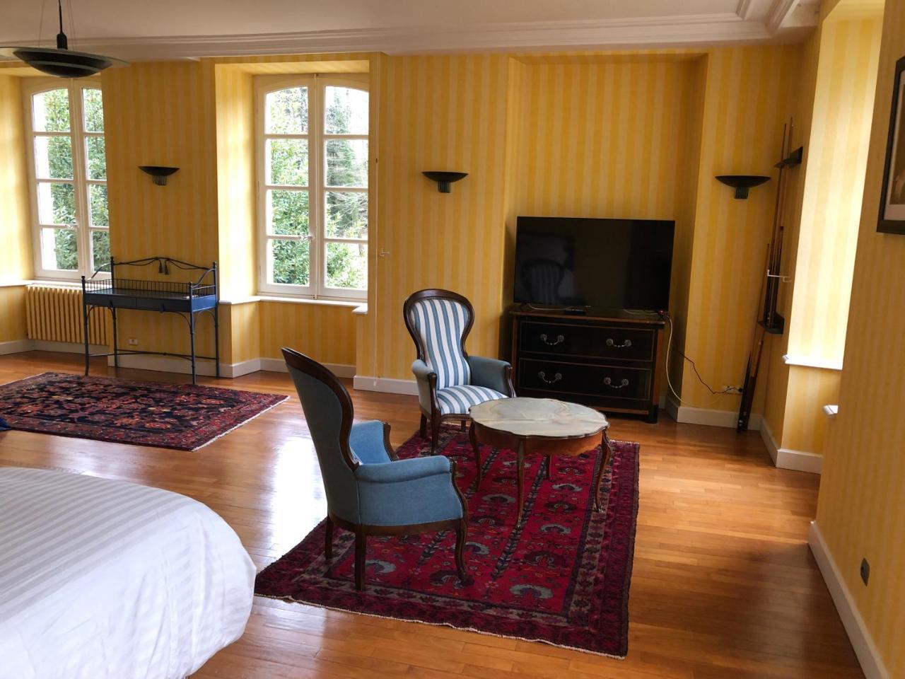 Chateau De Lannouan Landévant Buitenkant foto